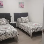 Casa Beatriz * 라오로타바